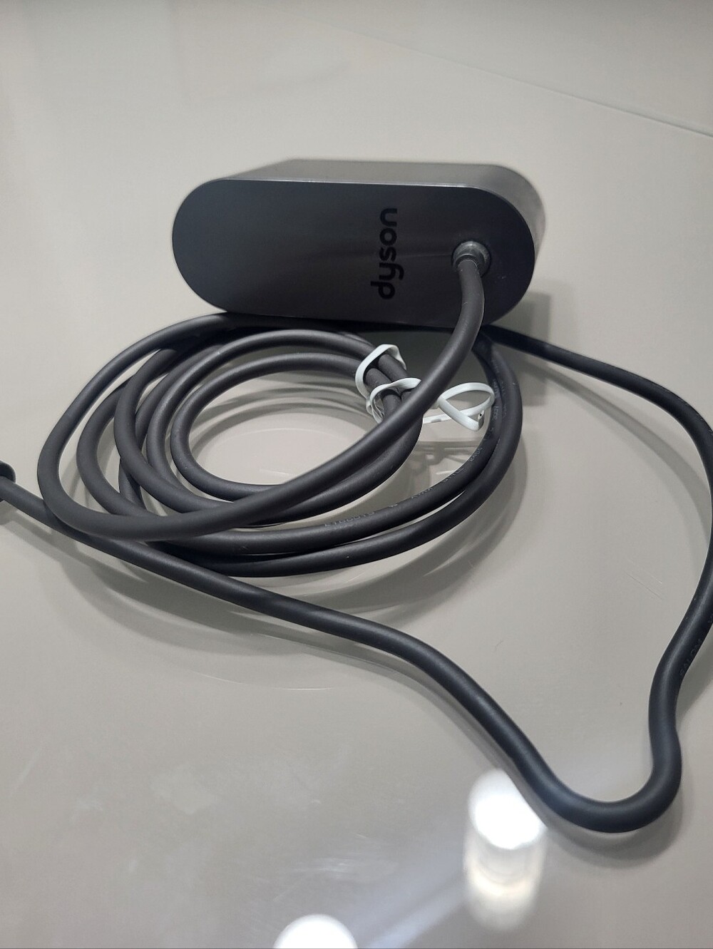 genuine Dyson 26.10V AC power adapter